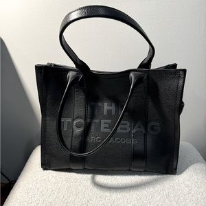 Marc Jacobs Leather Large Tote Bag